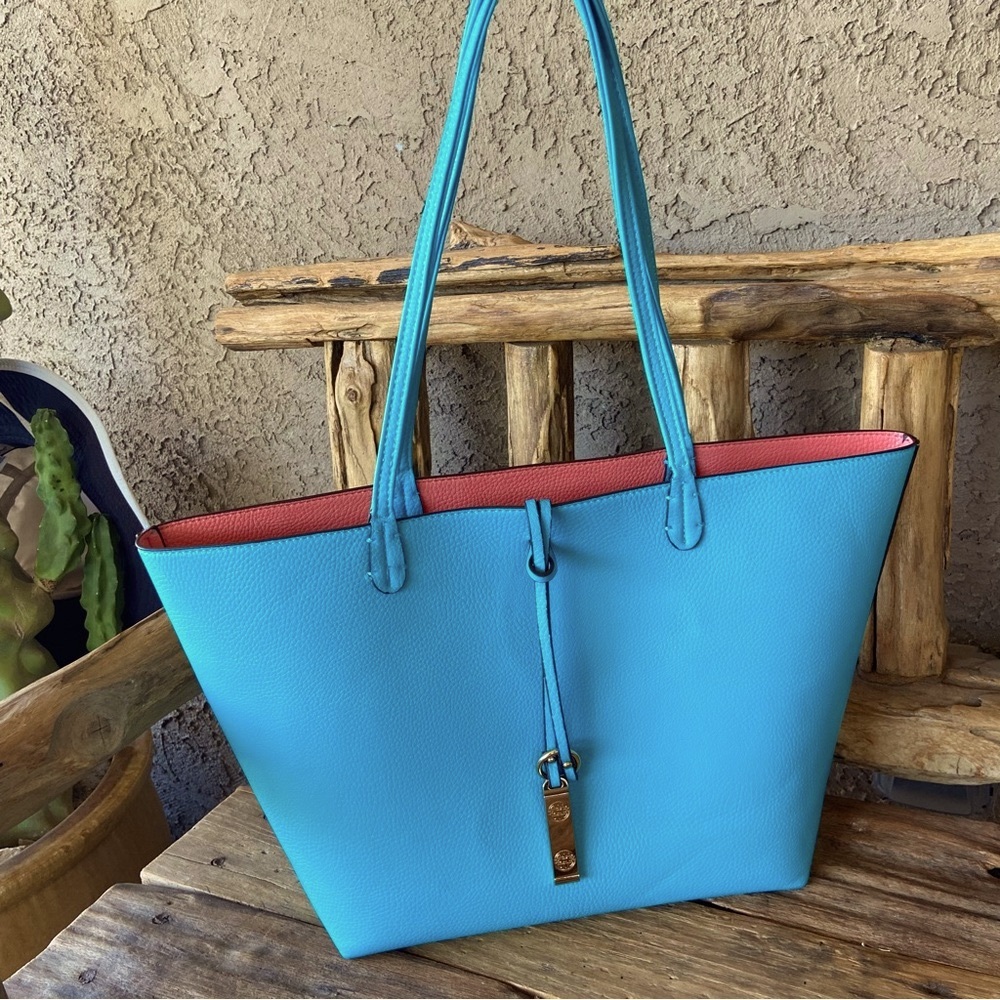 Turquoise Tote in Pebbled Vegan Leather